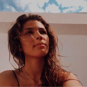 Meet your Posher, Alejandra